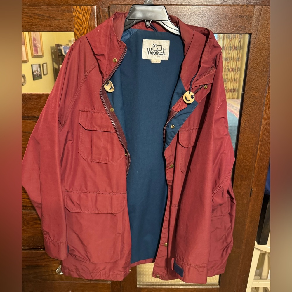 Woolrich Men's Burgundy Raincoat with Blue Lining